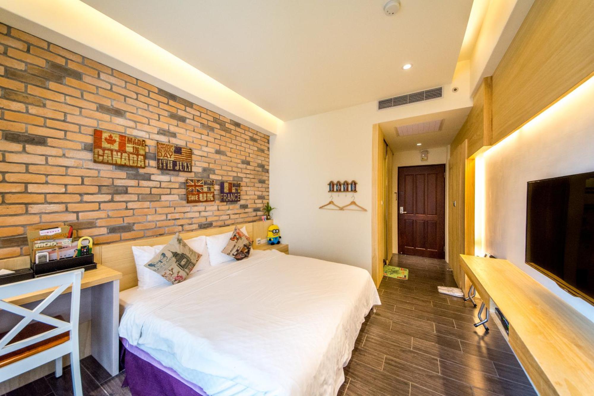 Zi Jing Cheng B&B เมืองฮวาเหลียน ภายนอก รูปภาพ
